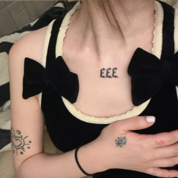 Open yy 벨벳리본탑 s