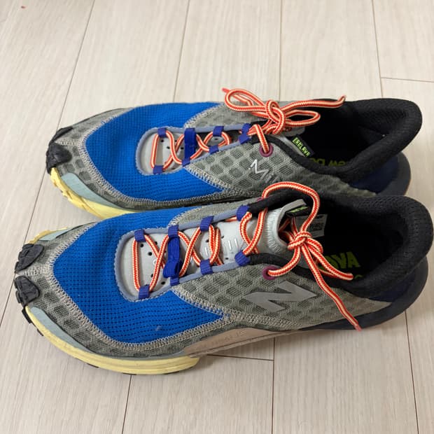 액션브론슨 X 뉴발란스 미니머스