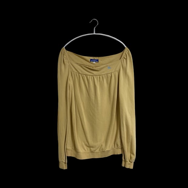 버버리 블루라벨 롱슬리브