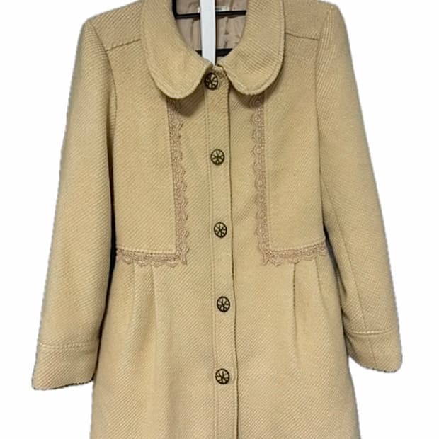 Axes femme 엑시즈팜 프릴 자수 레이스 코트