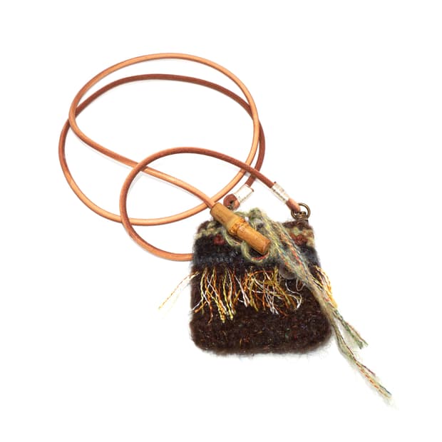 yar 미니 크로스백