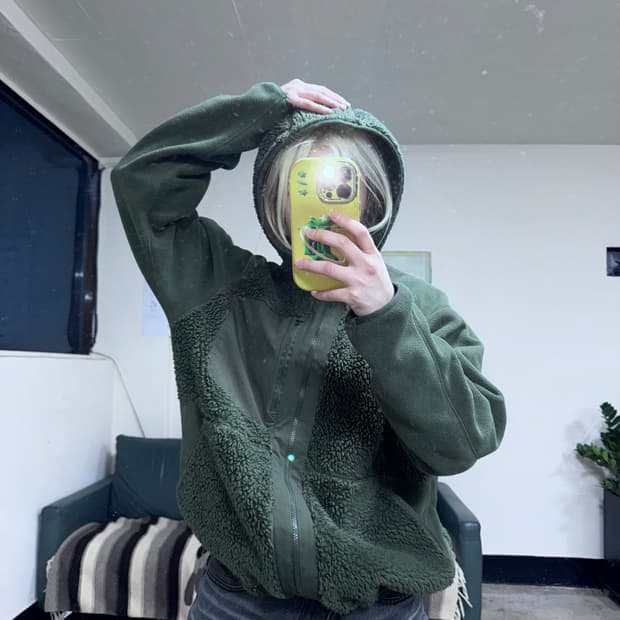 투티/0096 유니클로 화이트마운티니어링 그린 후드 플리스 집업 자켓