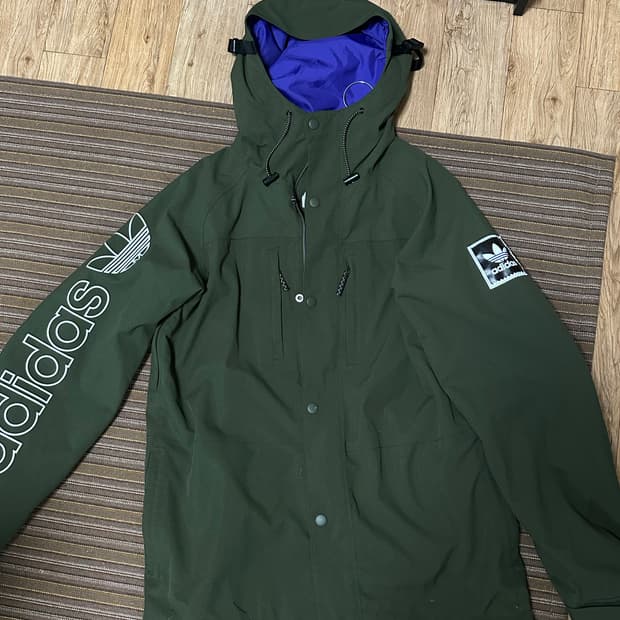 아디다스 바람막이 코치자켓