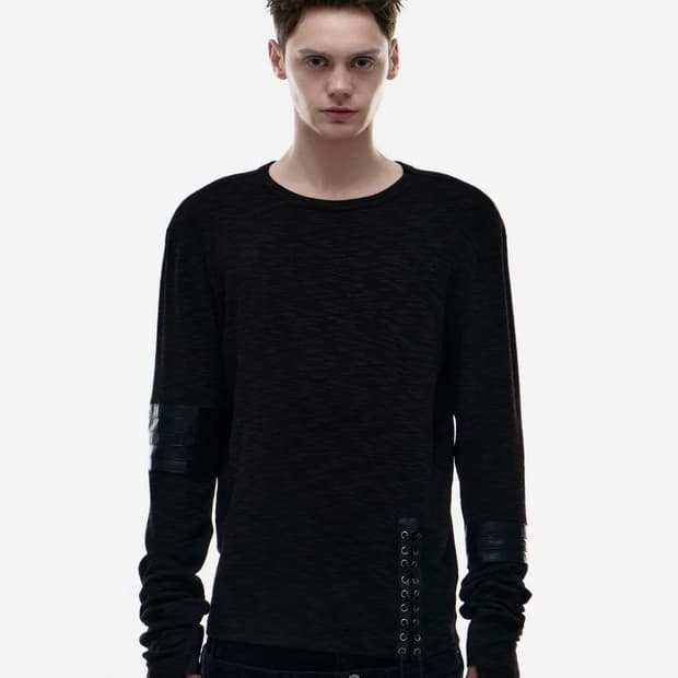 오퍼스 REIN PATCH LONG SLEEVE BLACK 구해요