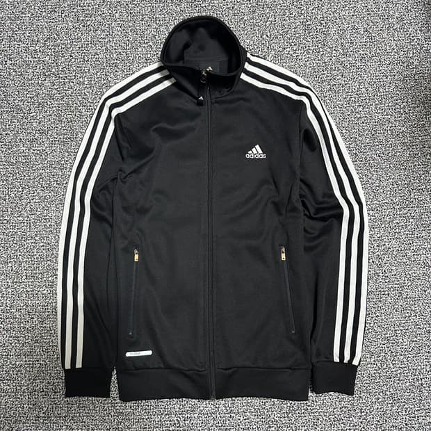 (90) 아디다스 삼선 트랙탑 블랙 검흰 져지