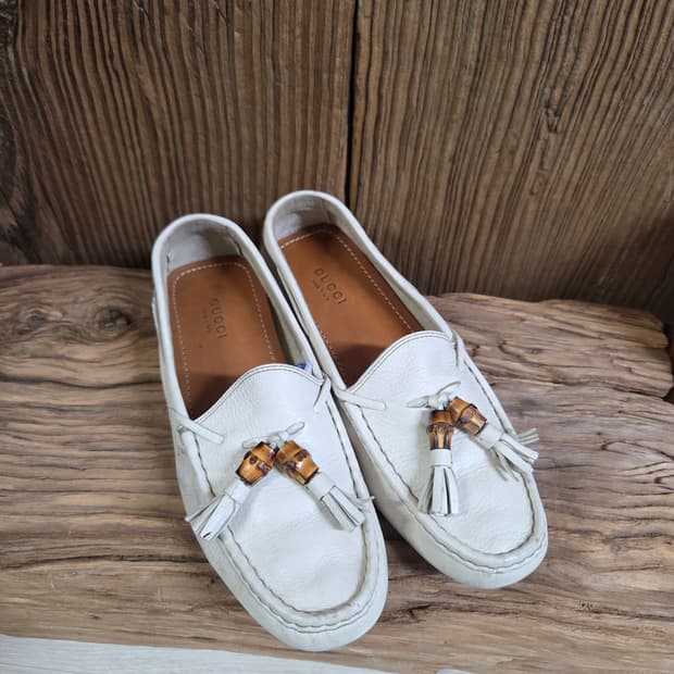 구찌 화이트 드라이빙 로퍼