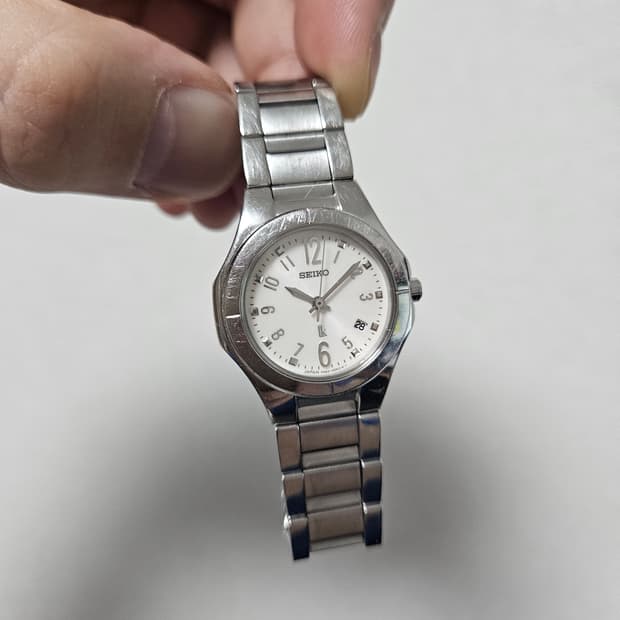 세이코 루키아 레이디스 7N82-0AX0 쿼츠 시계