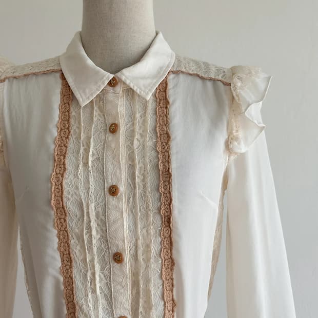 리즈리사 라떼갸루 히메갸루 블라우스