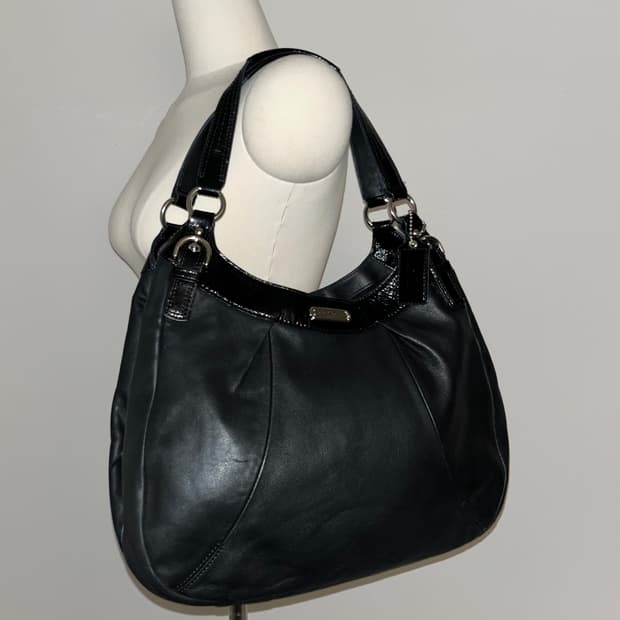 Coach All Black Shoulder bag