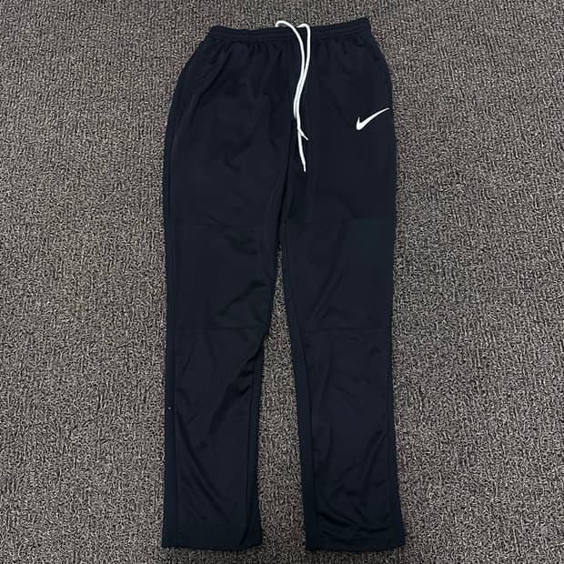 NIKE 나이키 블랙 트레이닝 추리닝 운동복 바지 블랙 M