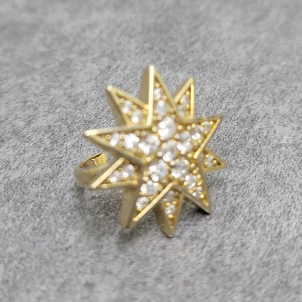 star ring
