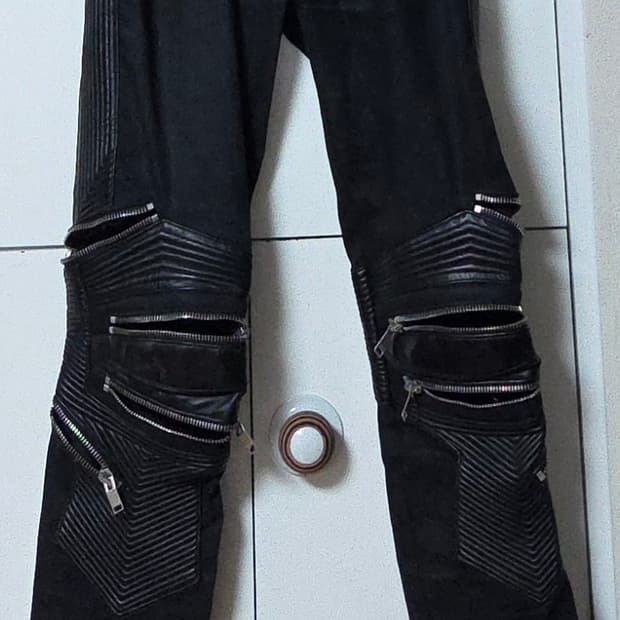 생로랑 에디슬리먼 15fw 레더 패널진