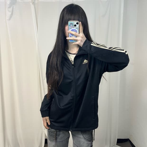 Adidas black gold martial arts jersey