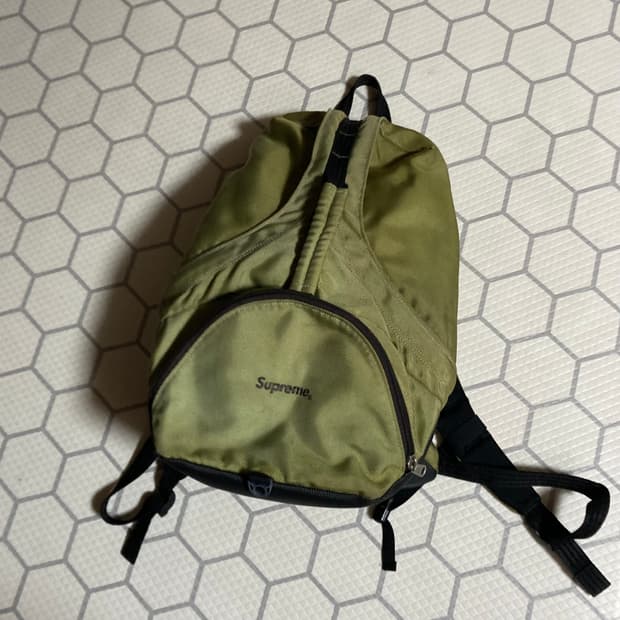 (os) 00s 슈프림 8th 백팩 카키 