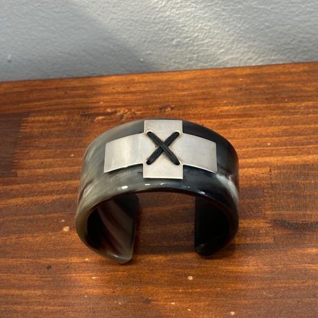 Vintage Horn & 925 Silver Cross Bangle
