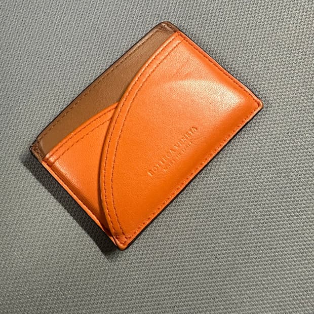 보테가베네타 더블아크 카드지갑