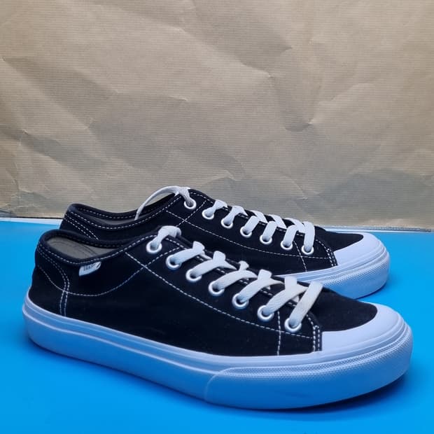 반스 식스티세븐 남성스니커즈270 