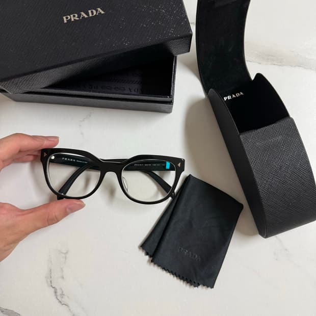 Prada 빈티지 안경테