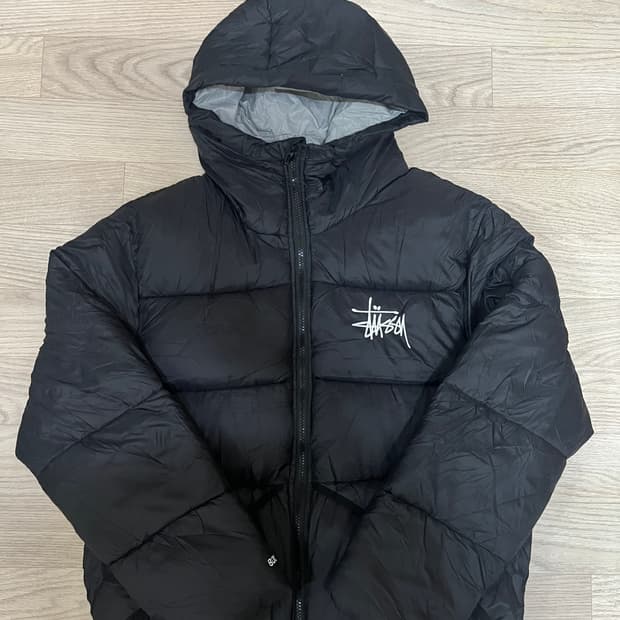 스투시 800필 구스다운 패딩 