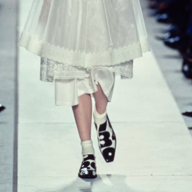 Number Printing Square Toe Shoes