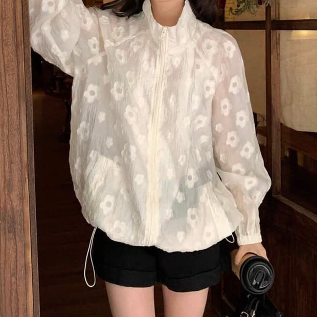 꽃무늬 바람막이