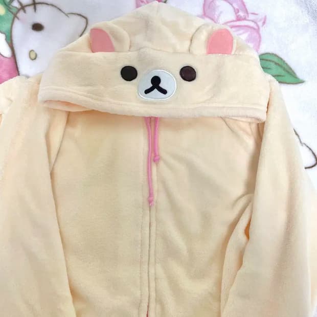 코리락쿠마 핀터레스트 포근포근 룸웨어 후드셋업 핀터깔라떼갸루고전