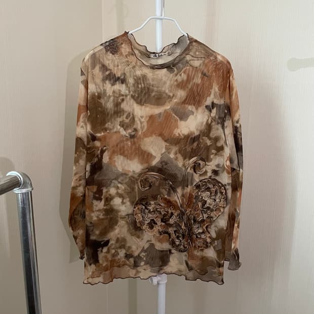 브라운 타이다이 시스루 티