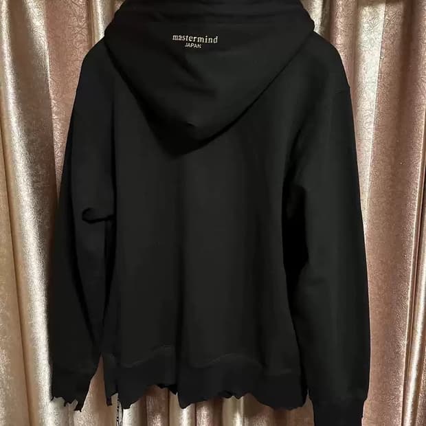 정품 마스터마인드 재팬 후드티셔츠 M사이즈