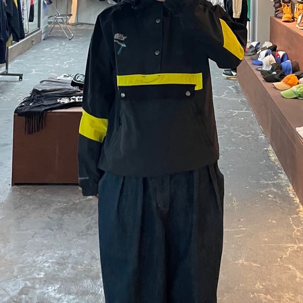 노스페이스 익스트림 윈드 아노락 자켓 H1059