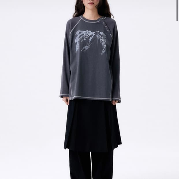 할로미늄 드로잉 래글런 티 애쉬그레이