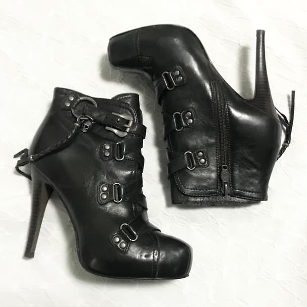 풀박•아쉬 ash 스컬 참 스트랩 레더 힐 37