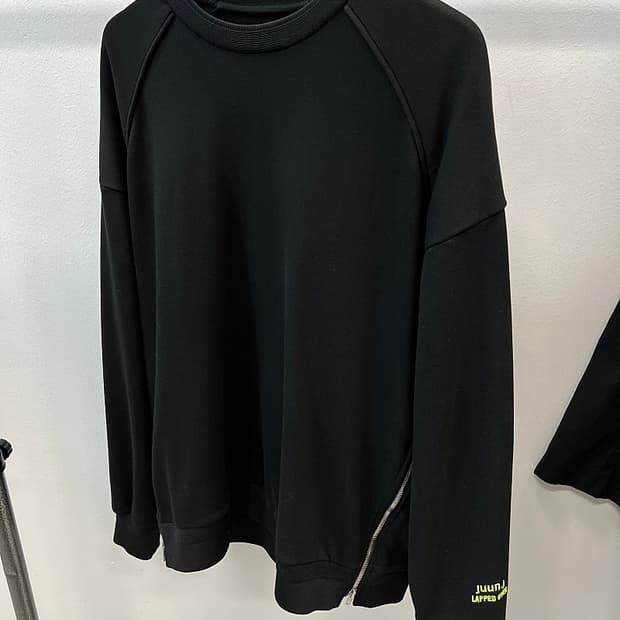 105) 준지 형광 자수 오버 맨투맨 