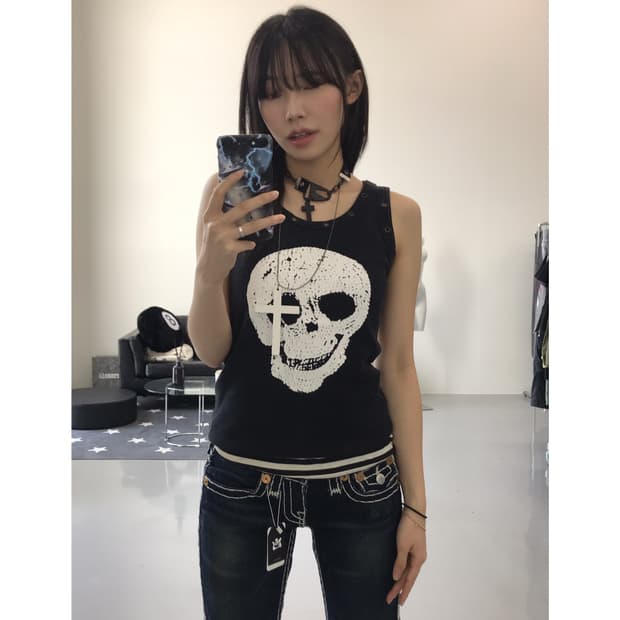 Jpn skull detail sleeveless