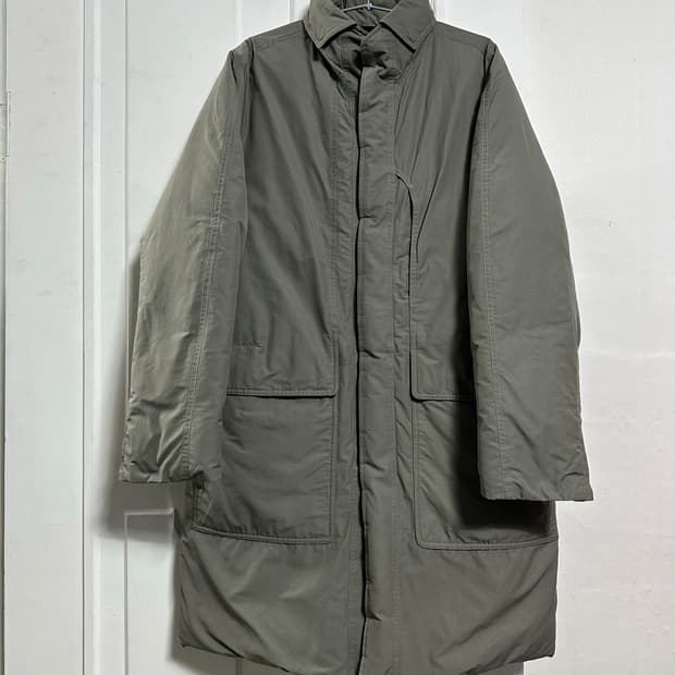 타임옴므 패딩 코트