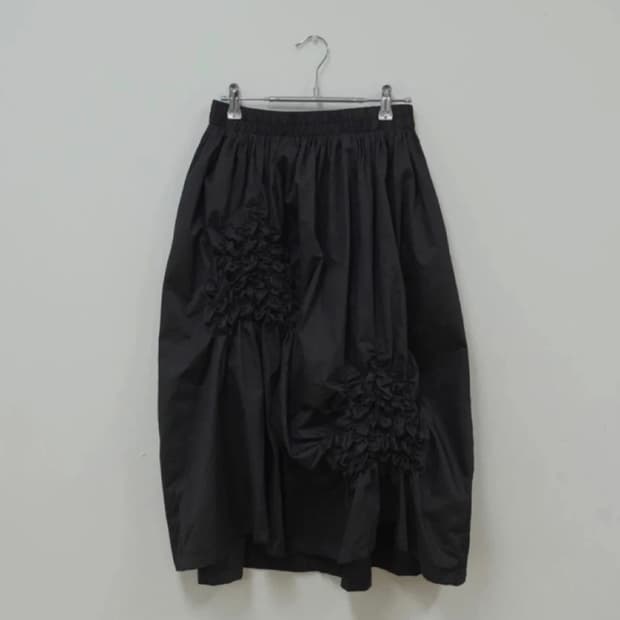 [새상품] 피에브레 스커트 팝니다