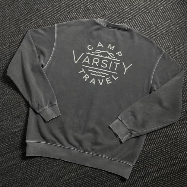 트레블 바시티 빅로고 피그먼트 박시핏 맨투맨y 4595