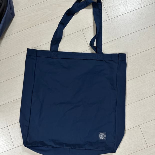 포터 클래식 웨더 토트백 네이비