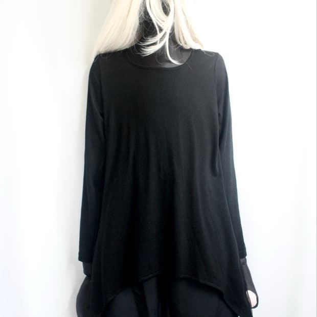 Sheer mix loose asymmetric sleeve