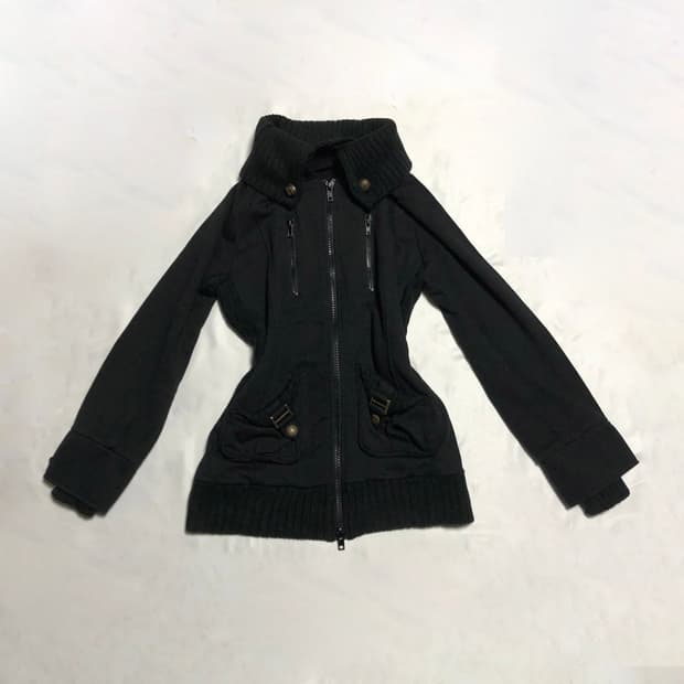 버튼 리브 자켓 블랙