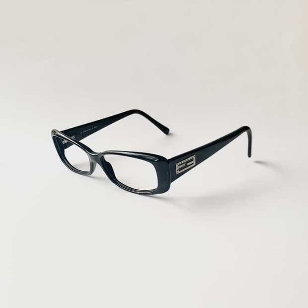[Event 02] FENDI 블랙 뿔테 안경