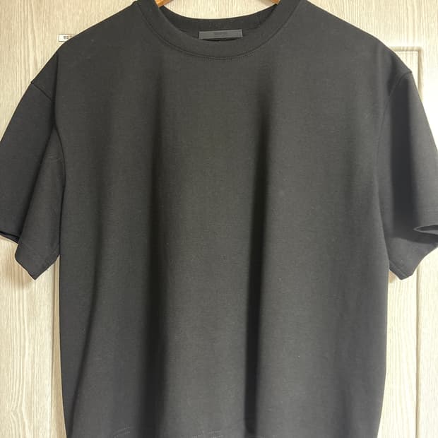 다이브인 UNIFORM CROP T-SHIRTS (블랙)