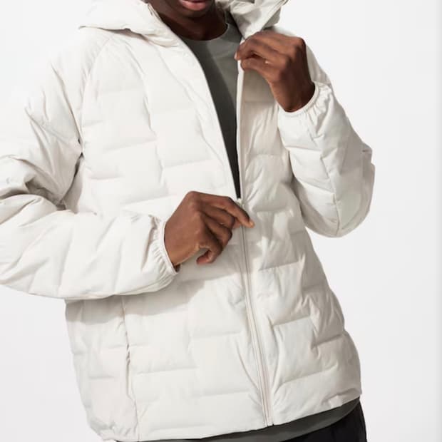 유니클로 퍼프테크 패딩 xl