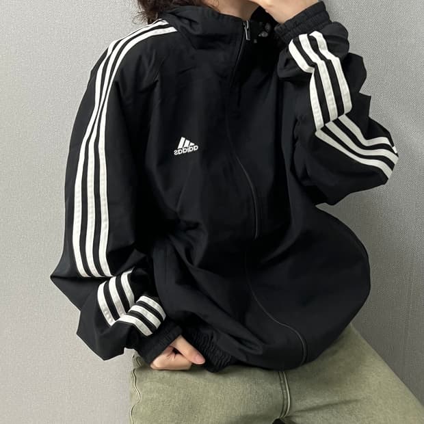 아디다스 바람막이