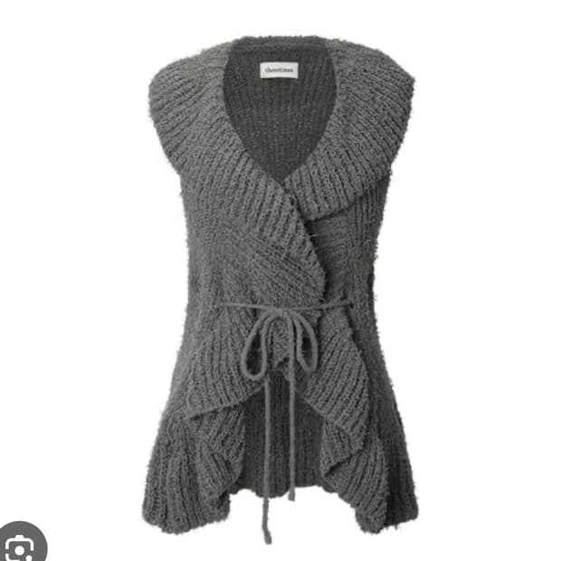 쓰리타임즈 러플 니트 베스트 블랙 