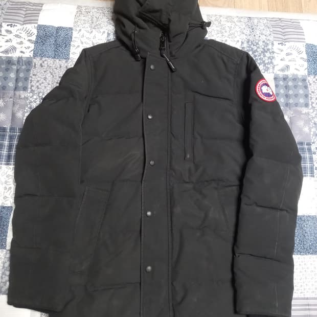 캐나다구스 패딩 블랙 S(실용95)