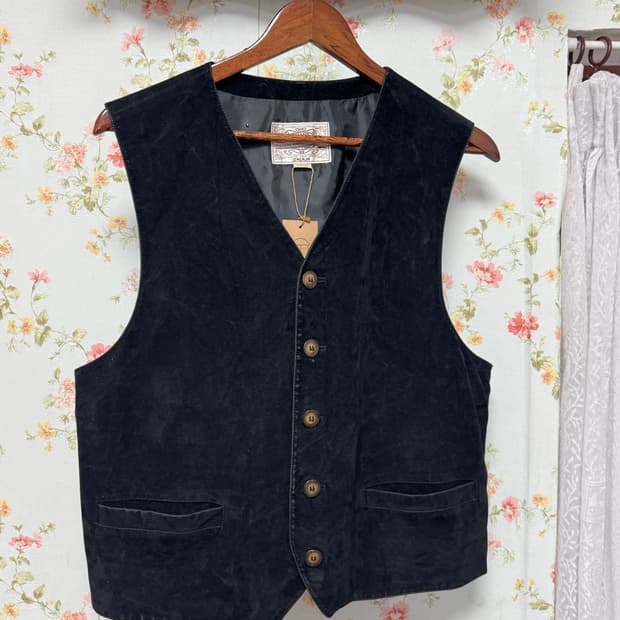 스웨이드 버튼 베스트