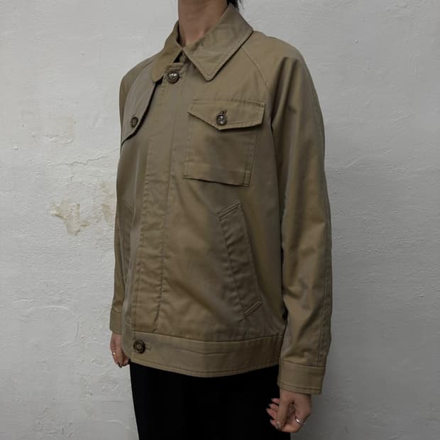 빔즈(BEAMS) 베이지컬러 코튼 더블 집업 트렌치 블루종 자켓