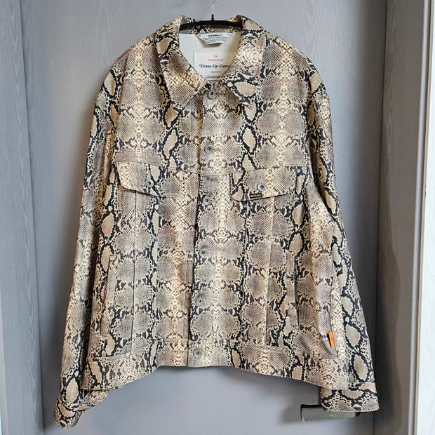 Dairiku 다이리쿠 뱀피 파이톤 자켓 M사이즈