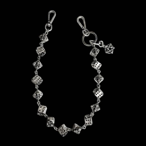 에모스탠스클럽 스컬 다이스 체인 키체인 앤티크 실버