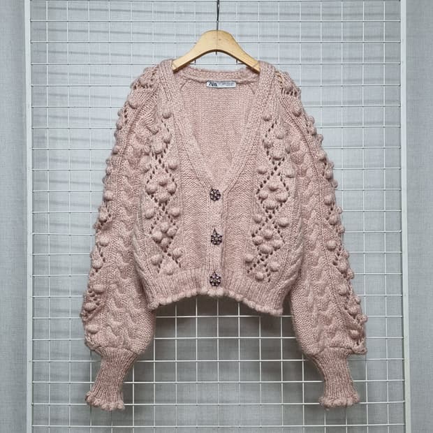 (새상품) 자라 큐빅 니트가디건
